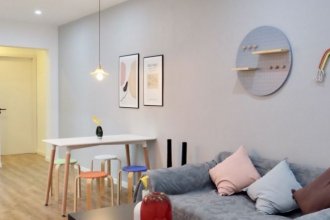 Jingan district,cozy room near West Nanjing rd lines2/12/13,close to ECNU Listing on SmartShanghai housing